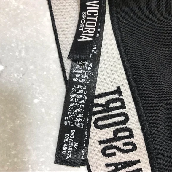 ☘️♥️ Victoria’s Secret Sports Bra ♥️☘️ - Picture 2 of 7